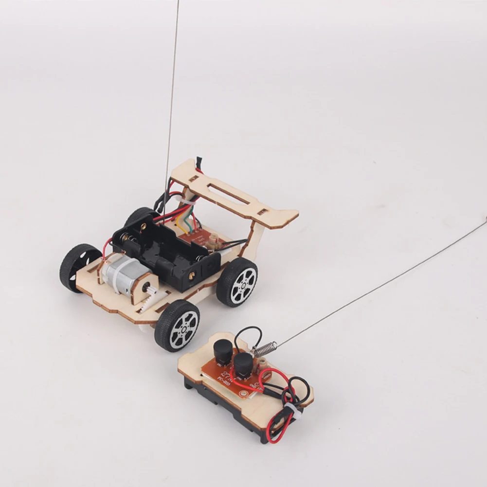 Kit Perakitan Model Mobil RC D - Yunshen Rc Hobby ulasan dan harga